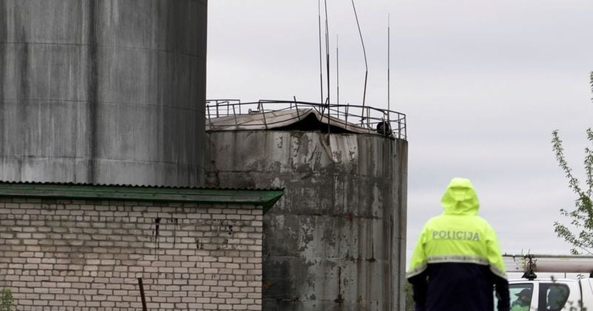 Latvian defense minister resigns after Ukrainian drones hit oil tanks