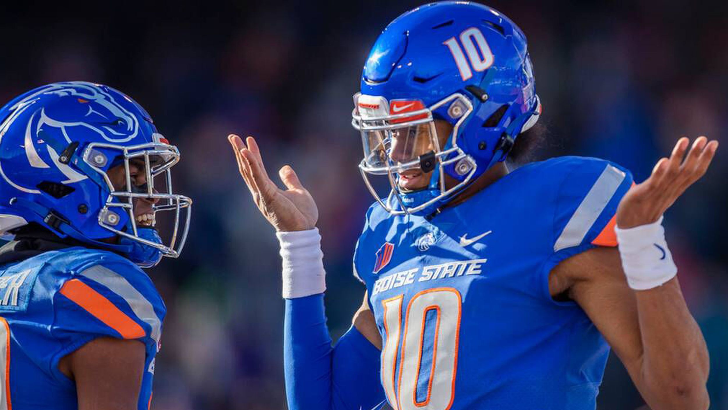 Can The Huskies’ Home Run Hitters Keep Dangerous Boise State QB Taylen ...