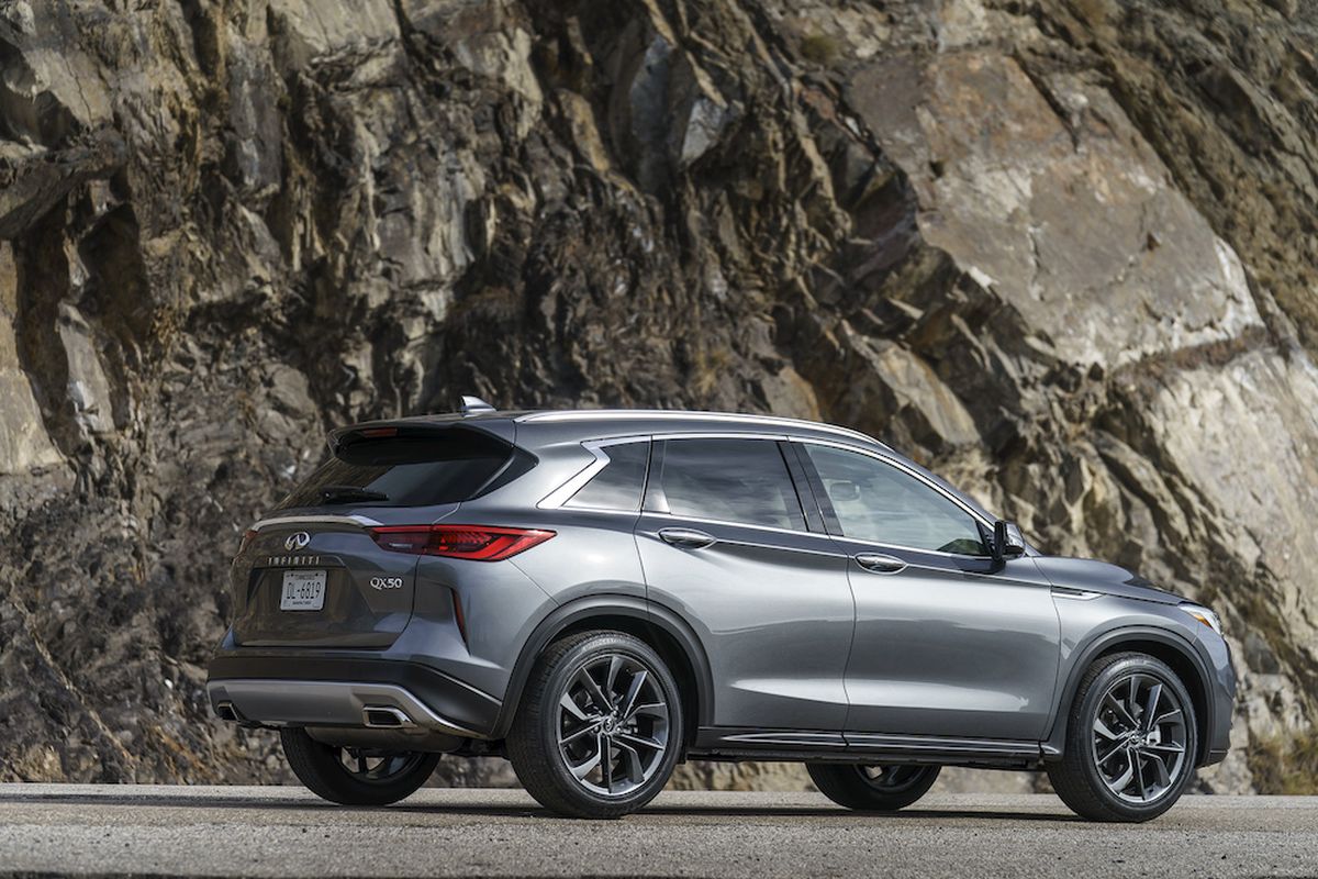 The ’19 QX50 is well-behaved and modestly engaging. Less a corner-carver than a boulevardier, it dispatches all but the worst potholes and broken surfaces without fuss (Infiniti)