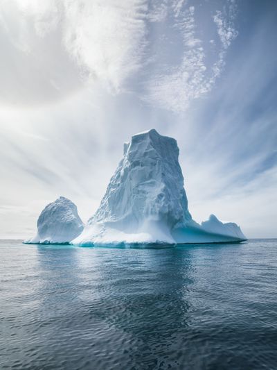 The study looked into potential bedrock vulnerabilities and undersea topography – particularly interaction with warm water.  (Dan Kosmayer/Shutterstock)