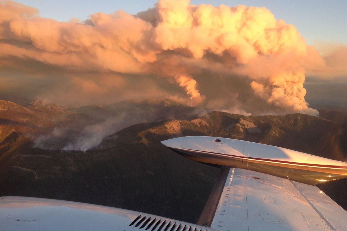 The Jolly Mountain Fire north of Cle Elum in northern Kittitas County as pictured from a plane. (Courtesy photo / Jolly Mountain Fire Info)