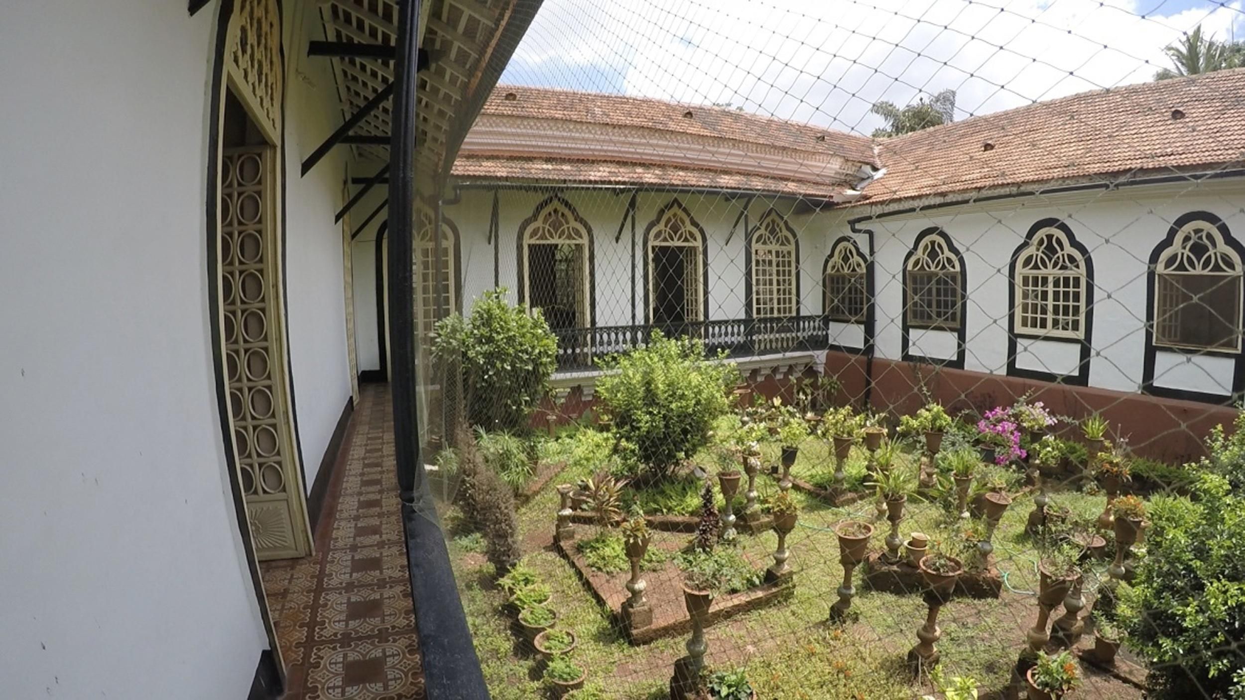 Aged Portuguese Mansion An Oasis Of Calm In Chaotic India The Spokesman Review