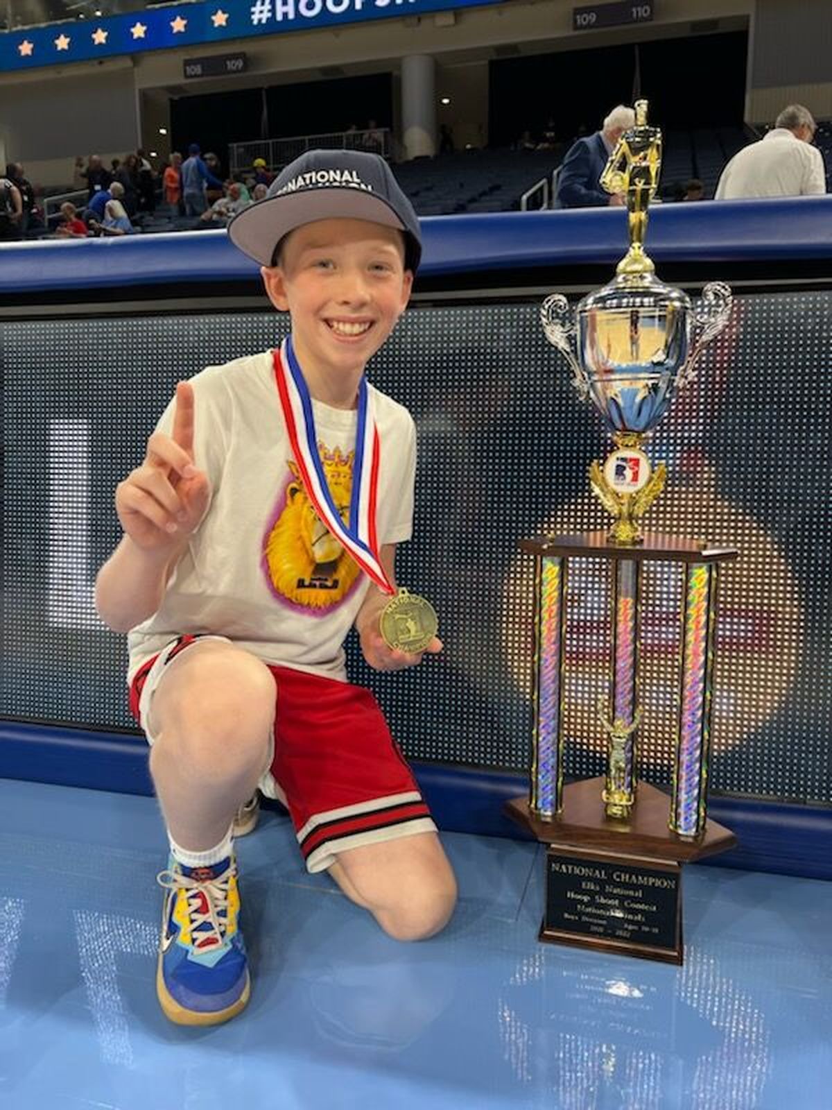 Madox Hodges poses after winning the Elks Lodge Hoop Shoot national free throw championship in Chicago.  (Courtesy Joe Hodges)