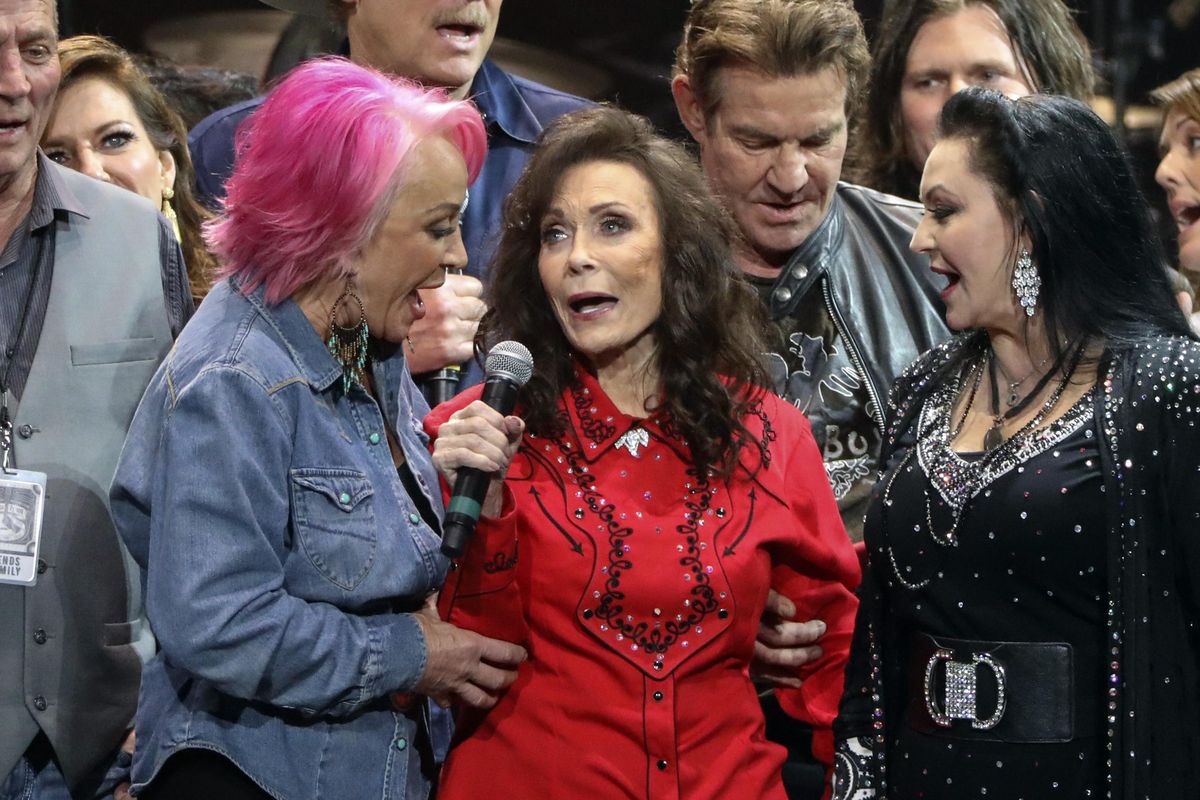 Loretta Lynn Sings With Friends At Birthday Concert The Spokesman Review   Loretta Lynn 87th Birthday Tribute 