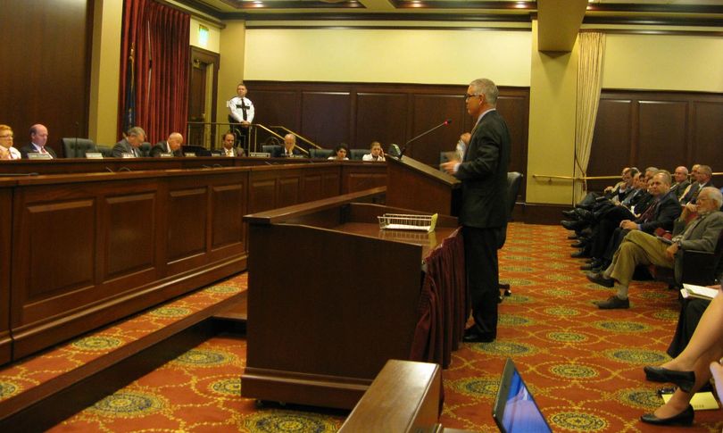 Idaho Commerce Director Jeff Sayer testifies in favor of eliminating the state's personal property tax on business equipment, during a hearing Tuesday morning (Betsy Russell)