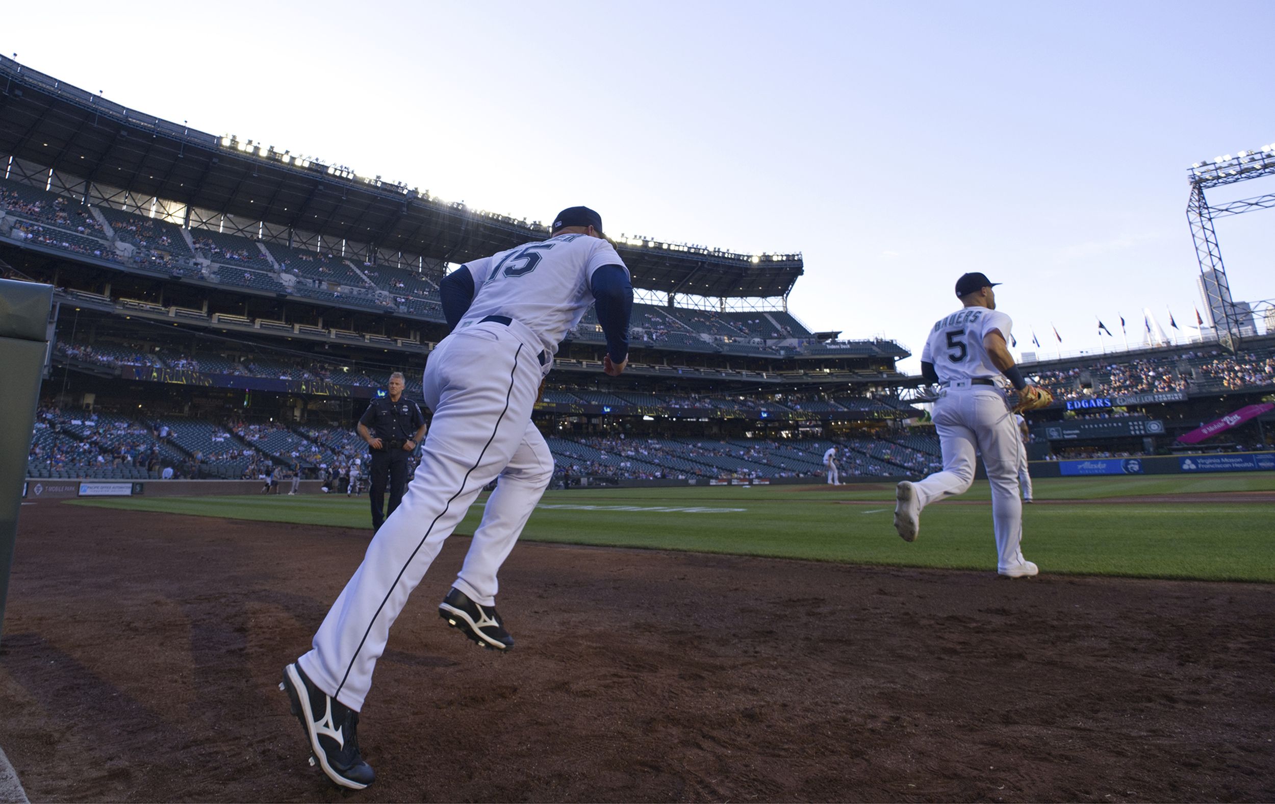 Stocked with more picks in 2021 MLB draft, Mariners ready to roll with