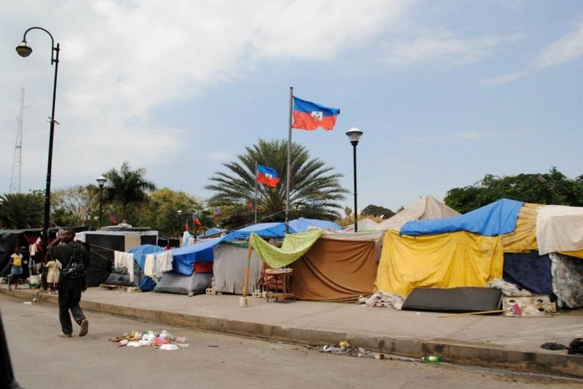 After an earthquake devastated the Caribbean country of Haiti in 2010, Tracy Simmons traveled with and reported on the efforts of a group of Connecticut Episcopalians near Port-au-Prince, Haiti.  (Tracy Simmons/FāVS News)