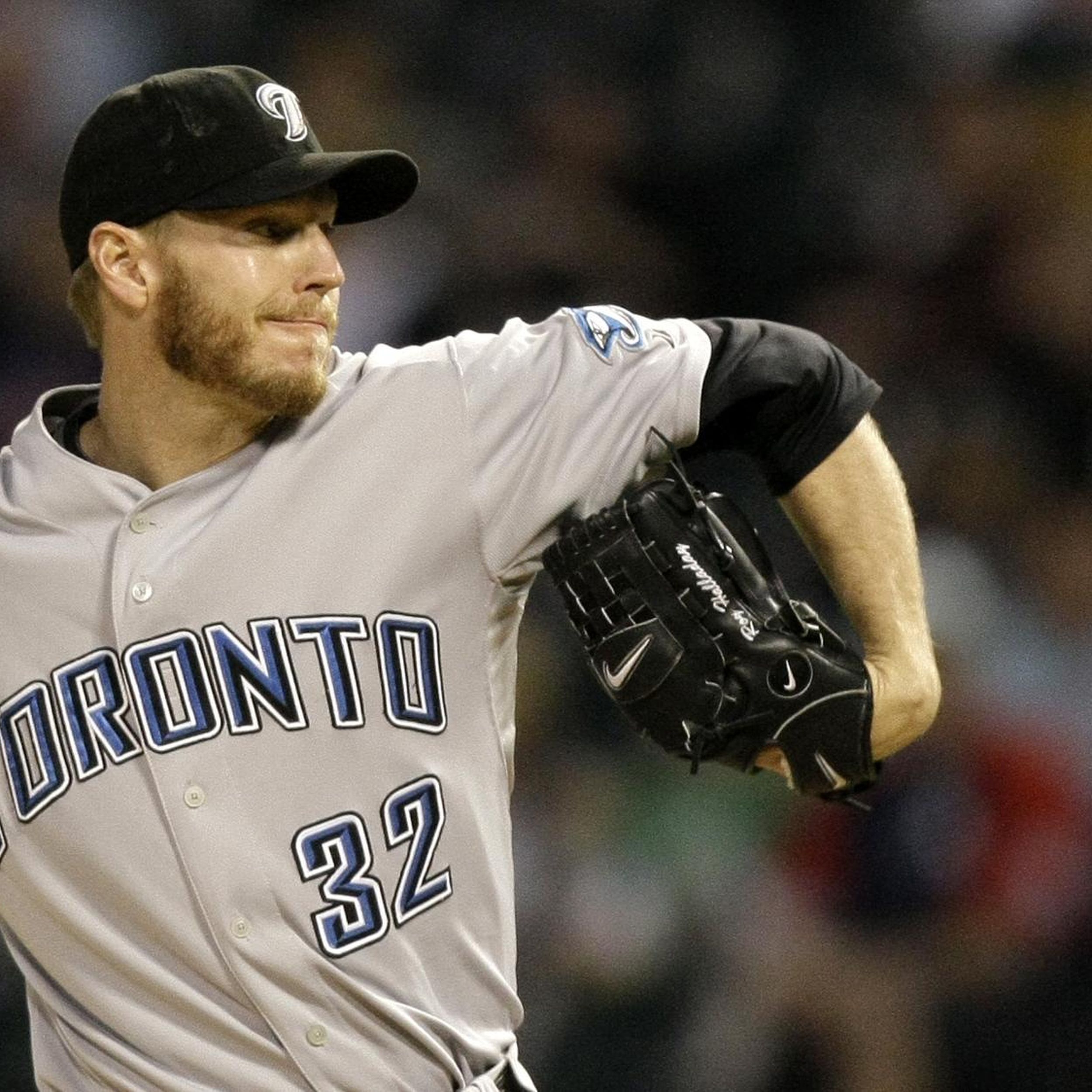 Toronto Blue Jays will retire Roy Halladay's number on opening day