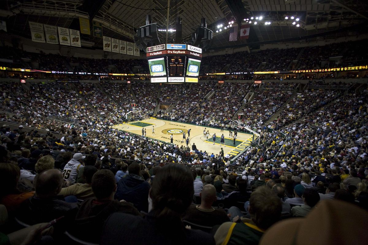 The Seattle SuperSonics play the Dallas Mavericks in the fourth quarter  at Key Arena in Seattle on April 13, 2008. (John Froschauer / AP)
