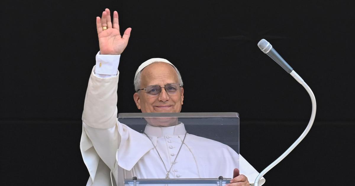 Gonzaga president meets the pope in Italy