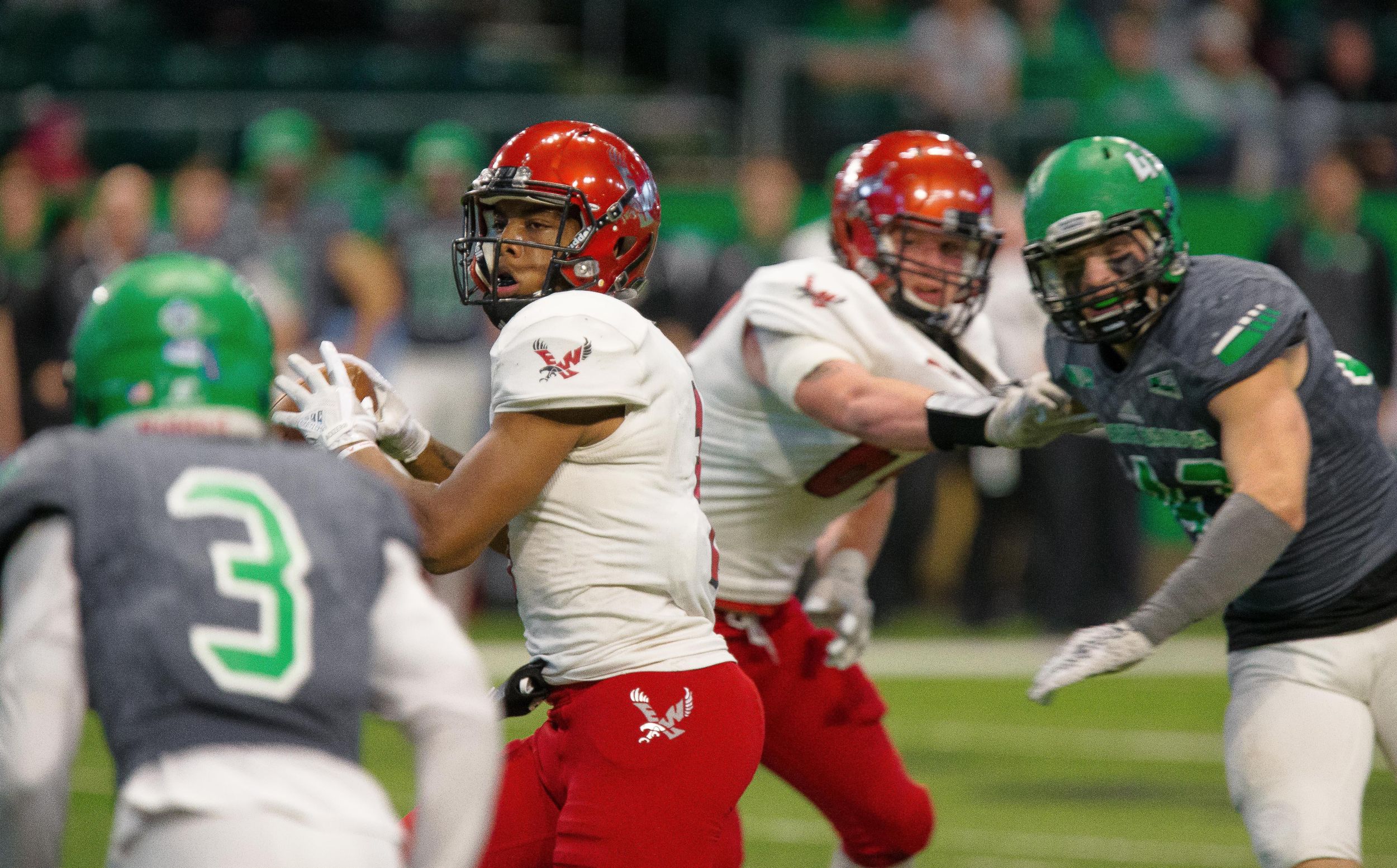 Eric Barriere has solid debut at quarterback for Eastern Washington in