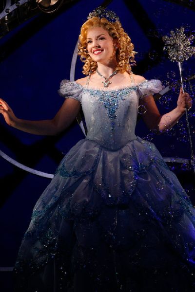 Natalie Daradich plays Glinda in the touring production of 