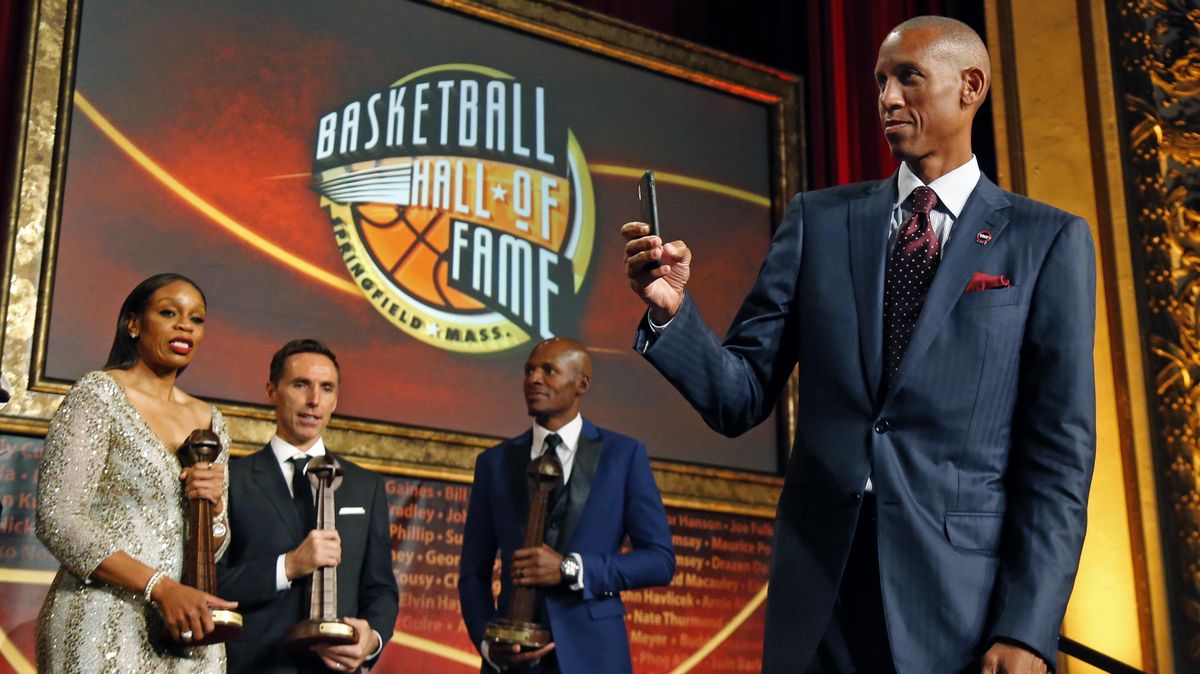 Thirteen join Basketball Hall of Fame | The Spokesman-Review