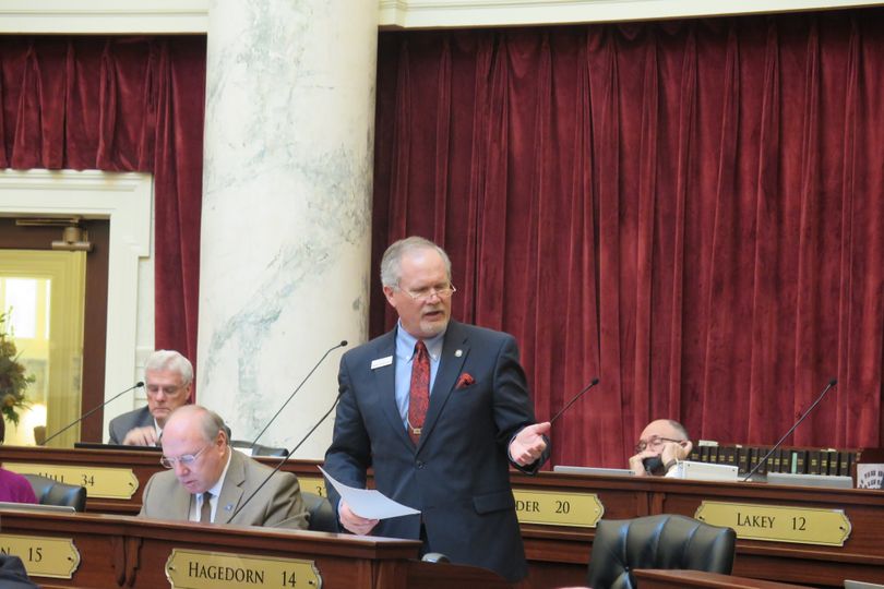 Sen. Marv Hagedorn, R-Meridian, argues in favor of his $10 million health gap bill in the Senate on Monday, March 20, 2017. (Betsy Z. Russell)