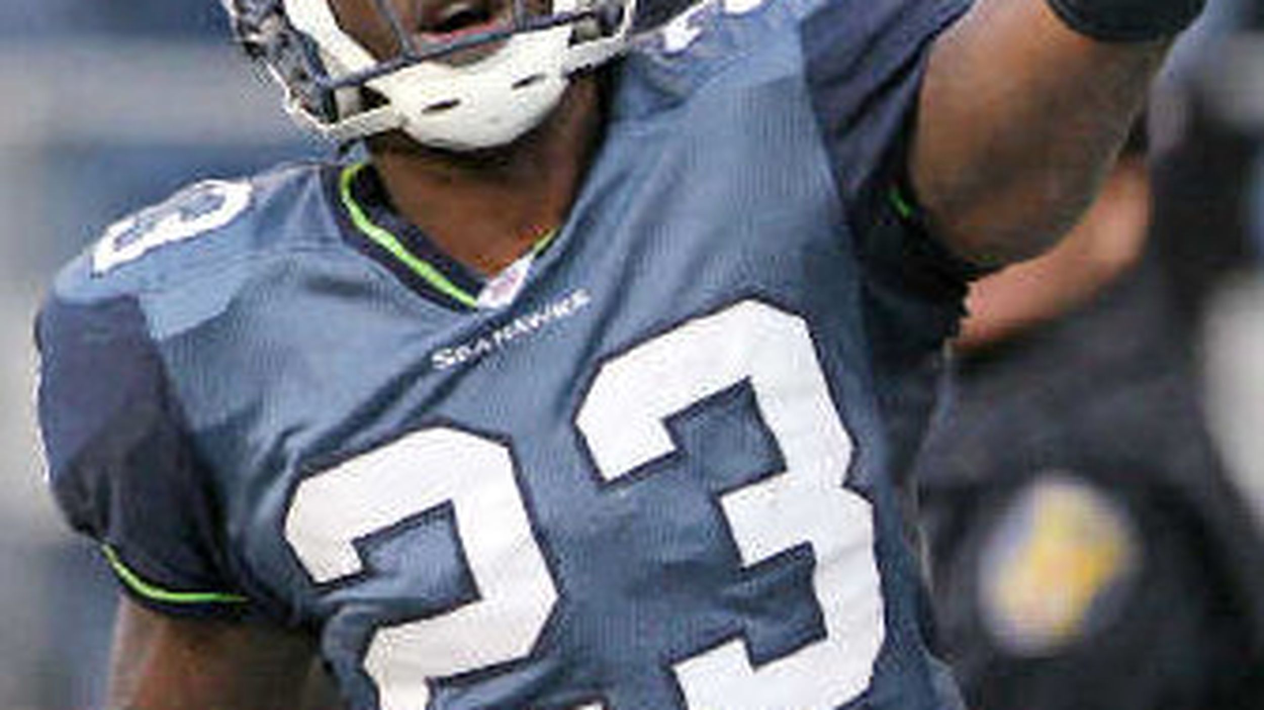 FILE ** Seattle Seahawks running back Shaun Alexander (37) and