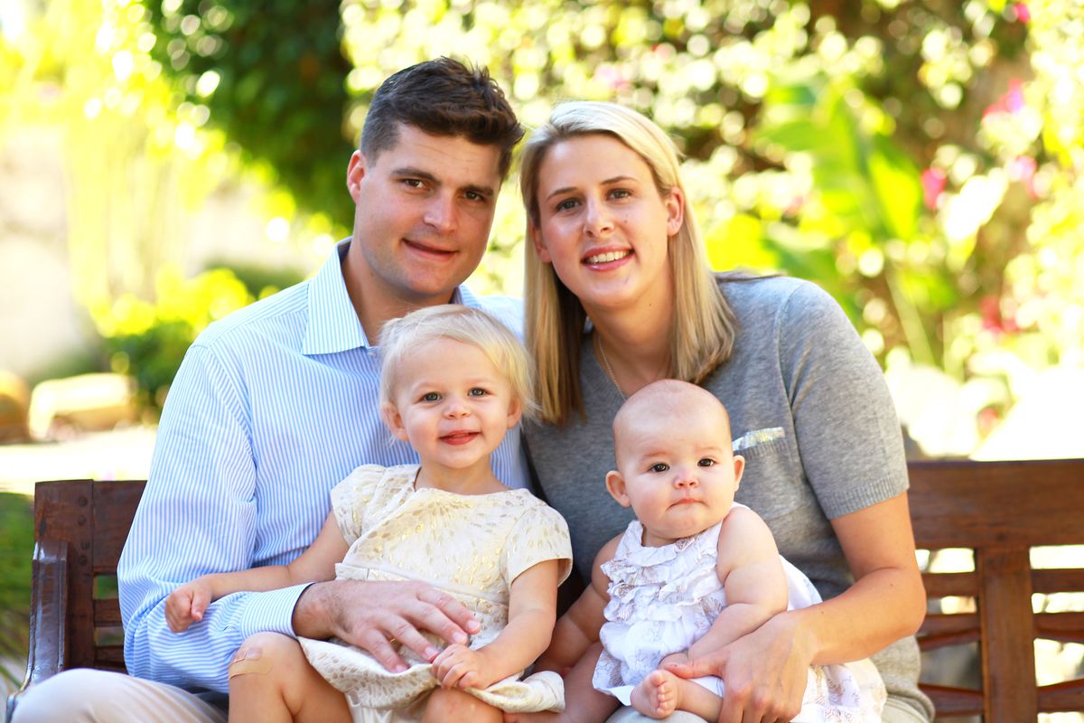 Now: Bonds at home in Tulsa, Okla.: Austin, Jennifer, Tessa and Ellie.