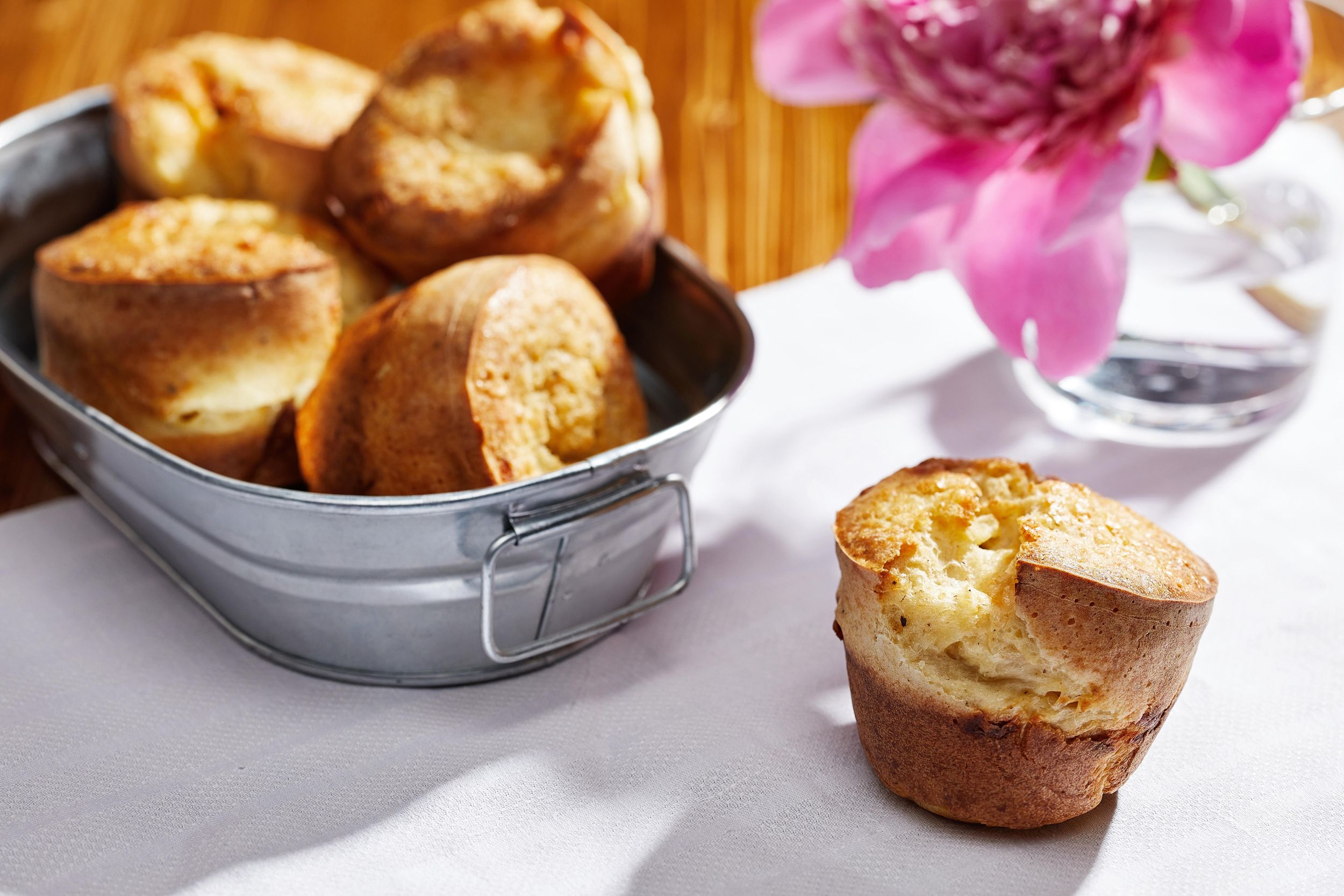 The EASIEST Ever!} Sourdough Popovers - i am baker