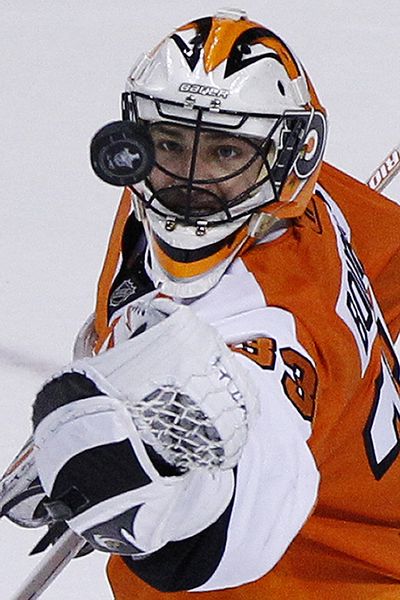 Flyers’ Brian Boucher made 20 saves in relief of starter Sergei Bobrovsky.