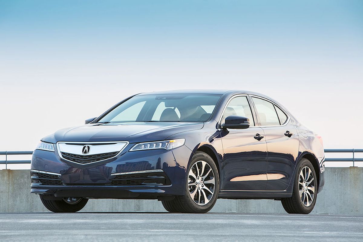 At 3,483 pounds, the four-cylinder TLX 2.4L is lighter by 100 pounds than its six-cylinder, FWD counterpart, and by 265 pounds than a six with AWD. With less bulk — and with the departure of 100 pounds from over the front axle, especially — the 2.4L is more lithe and responsive than the six-cylinder trims. (Acura)