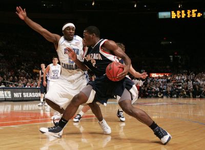 Gonzaga’s Jeremy Pargo drove against North Carolina’s Ty Lawson during the teams’ game in New York in November 2006.  (Associated Press / The Spokesman-Review)