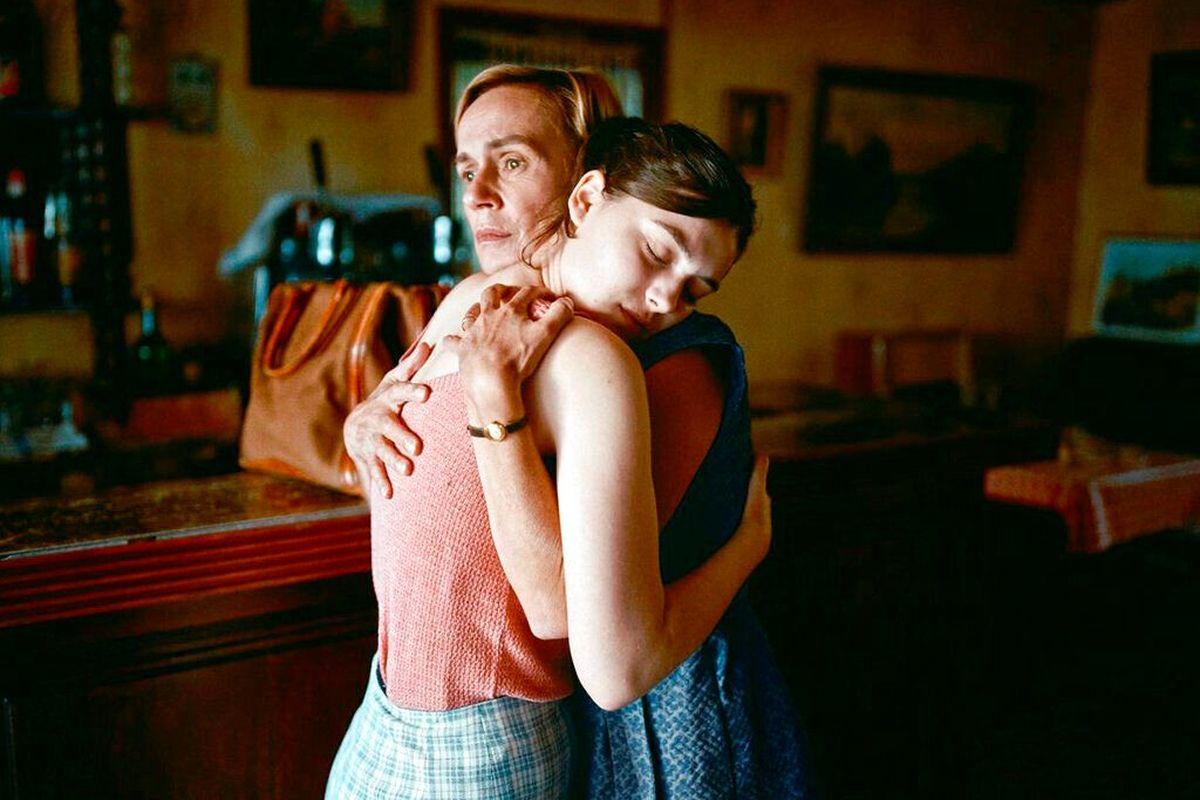 Anamaria Vartolomei and Sandrine Bonnaire in director Audrey Diwan’s “Happening.”  (IFC Films)