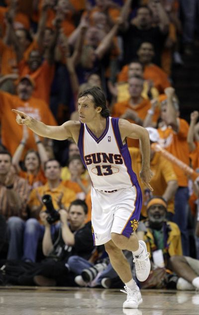 Steve Nash had 17 points and 15 assists in Suns’ Game 3 win over Lakers.   (Associated Press)