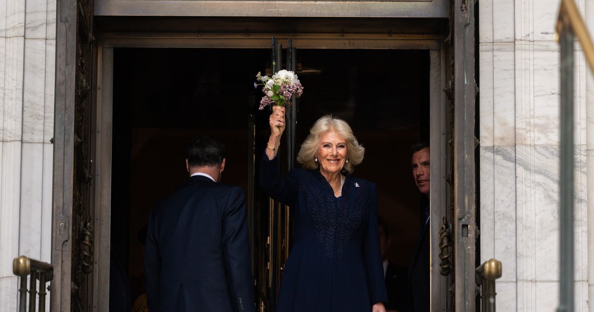 In New York City, British royals visit a farm, a library and a gala