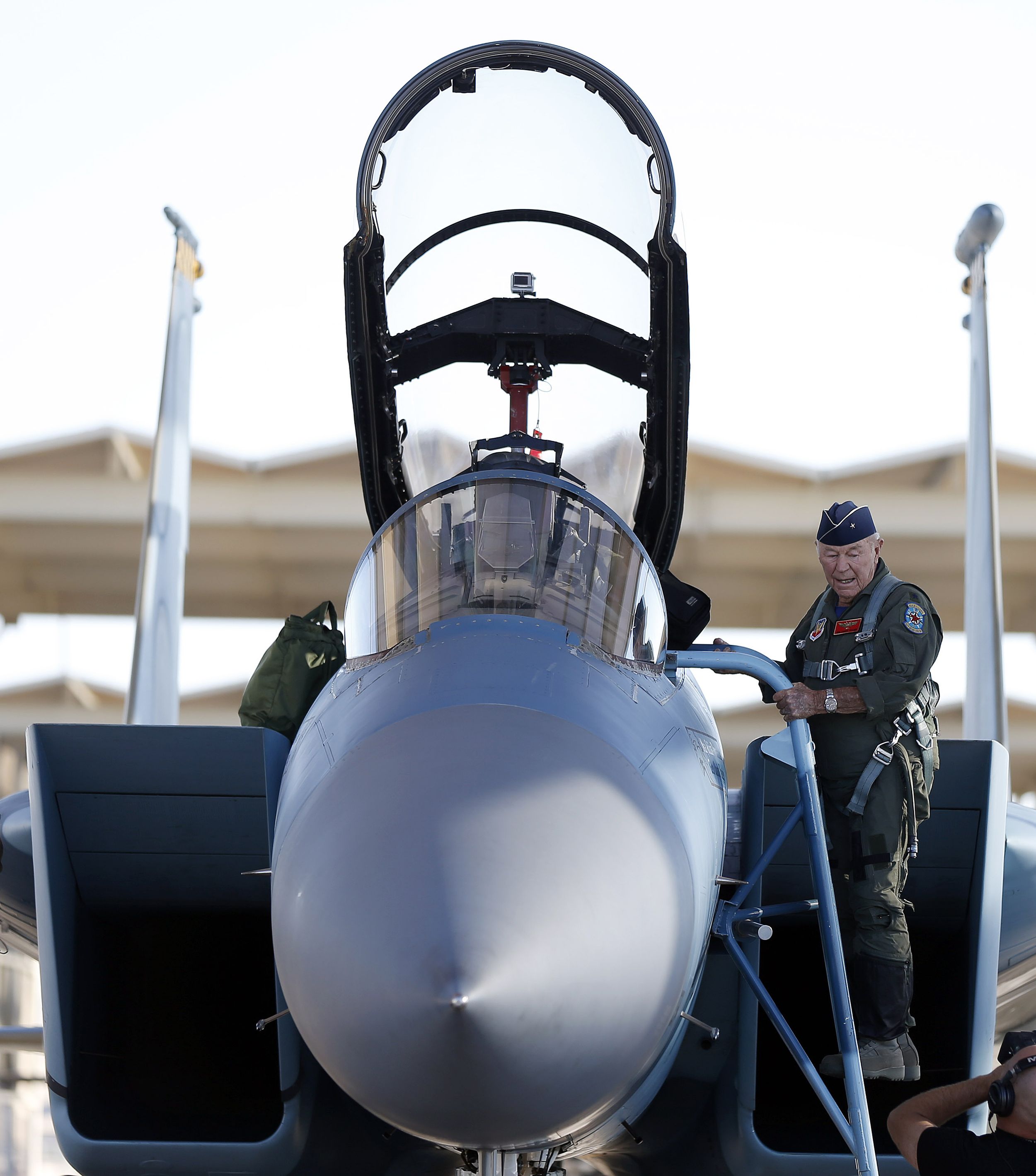 Chuck Yeager 1st To Break Sound Barrier Dies At 97 The Spokesman Review