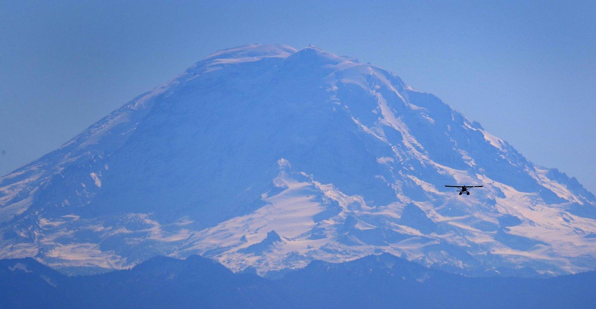 Mount Rainier caps swarm of weekend seismicity with 3.6 magnitude quake ...