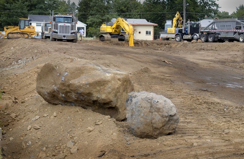 Construction of a two-story medical building has begun at 3707 S. Grand Blvd. A dentist and a foot-and-ankle specialist will occupy the building.  (Christopher Anderson)