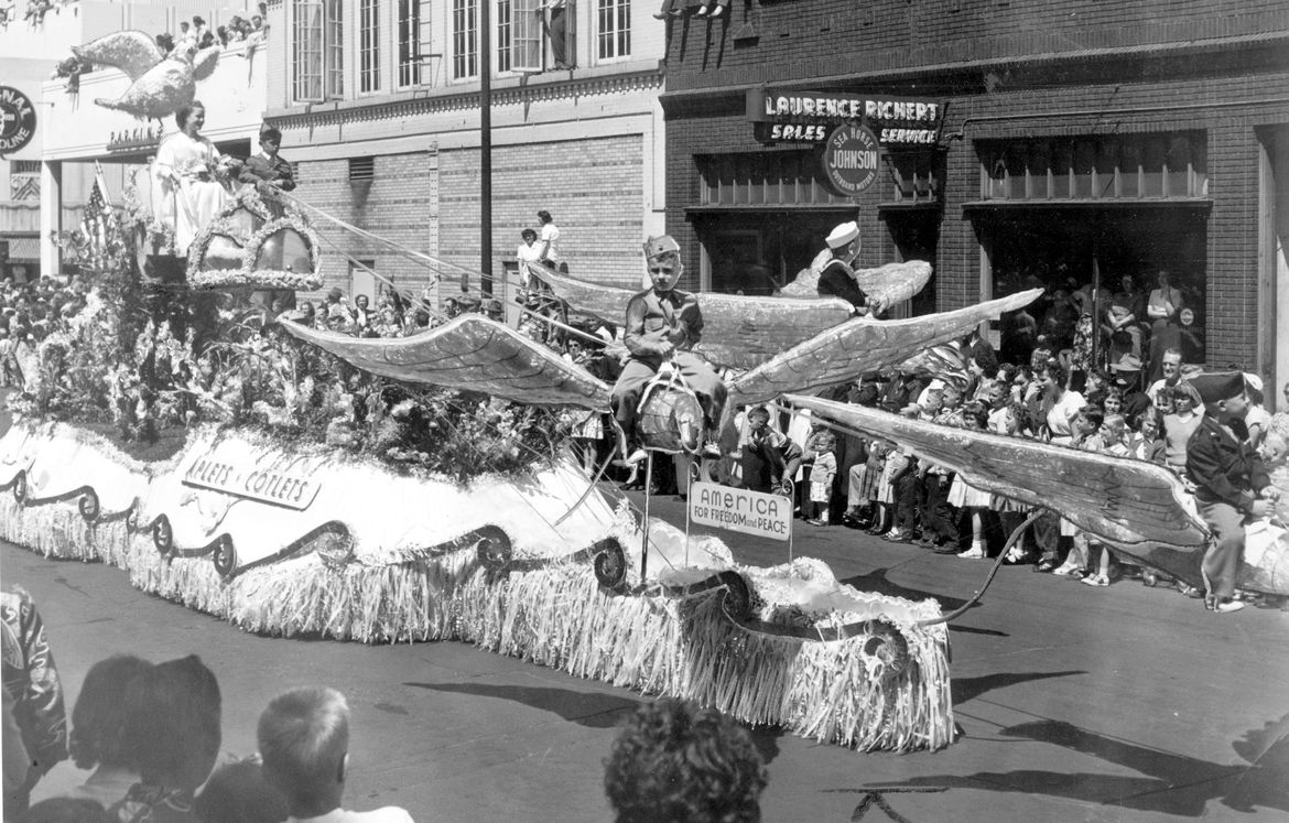 Lilac Parade through the years - A picture story at The Spokesman-Review