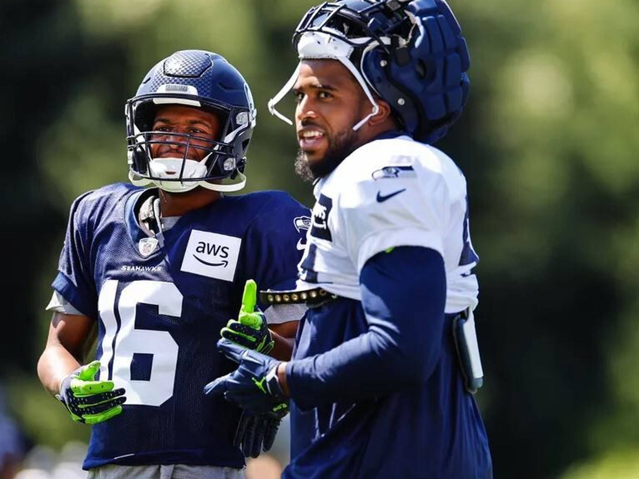 Bobby Wagner Says Seattle Seahawks' Throwback Uniforms Are “Fire