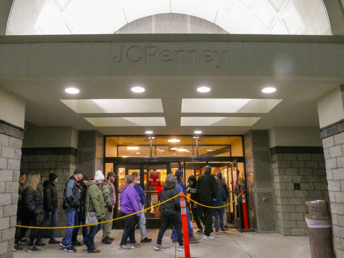 JCPenney and Best Buy continue to bring in early morning shoppers to