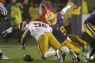 
Cal quarterback Nate Longshore (9) has faced plenty of criticism.Associated Press
 (Associated Press / The Spokesman-Review)