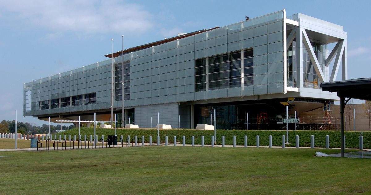 Judge rules Arkansas law threatening librarians with jail unconstitutional