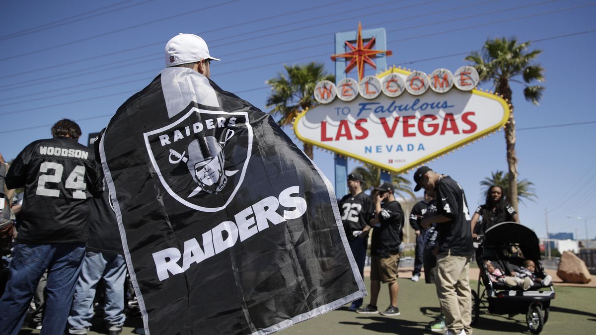 April NFL draft on schedule, no public events in Las Vegas SWX Right