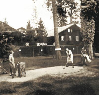 
Betty Jean Rucker, left, is seen in this photo with Bud Ward, Betty Jameson and Bing Crosby at the Hayden Lake Country Club in 1946. Rucker, now known as Betty Jean Hulteng, was an avid golfer and still is a member of the country club. Ward and Jameson were well-known amateur golfers of their day.
 (Family photo from Betty Jean Hulteng / The Spokesman-Review)