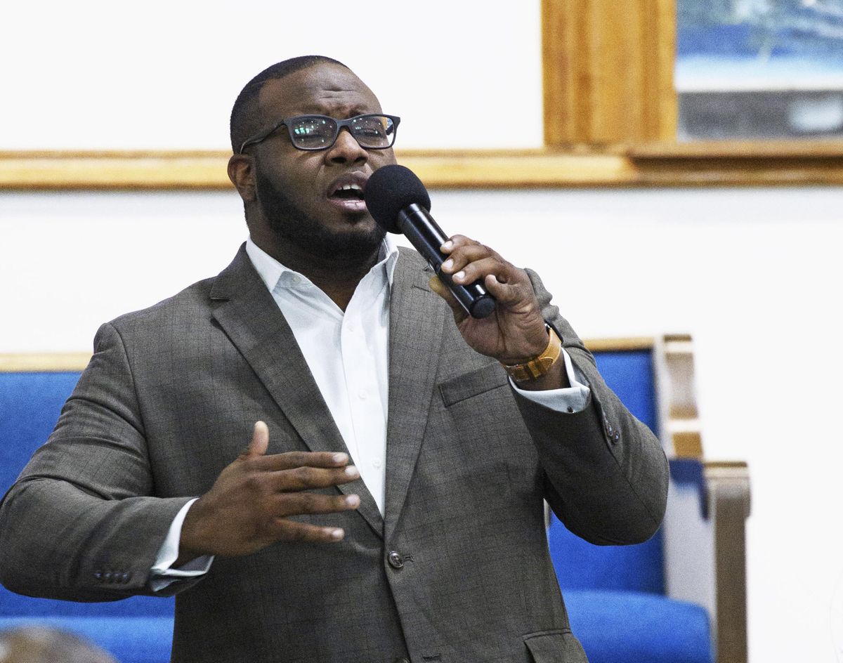 This Sept. 21, 2017, photo provided by Harding University in Search, Ark., shows Botham Jean leading worship at a university presidential reception in Dallas. Authorities said Friday, Sept. 7, 2018, that a Dallas police officer returning home from work shot and killed Jean, a neighbor, after she said she mistook his apartment for her own. The officer called dispatch to report that she had shot the man Thursday night, police said. (Jeff Montgomery / Jeff Montgomery/Harding University via AP)