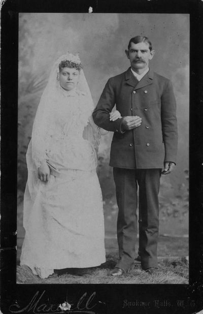 Dutch Jake Goetz and his wife, Louisa, are seen shortly after their  wedding in 1886. (Northwest Museum of Arts & Cultu / Northwest Museum of Arts & Culture)