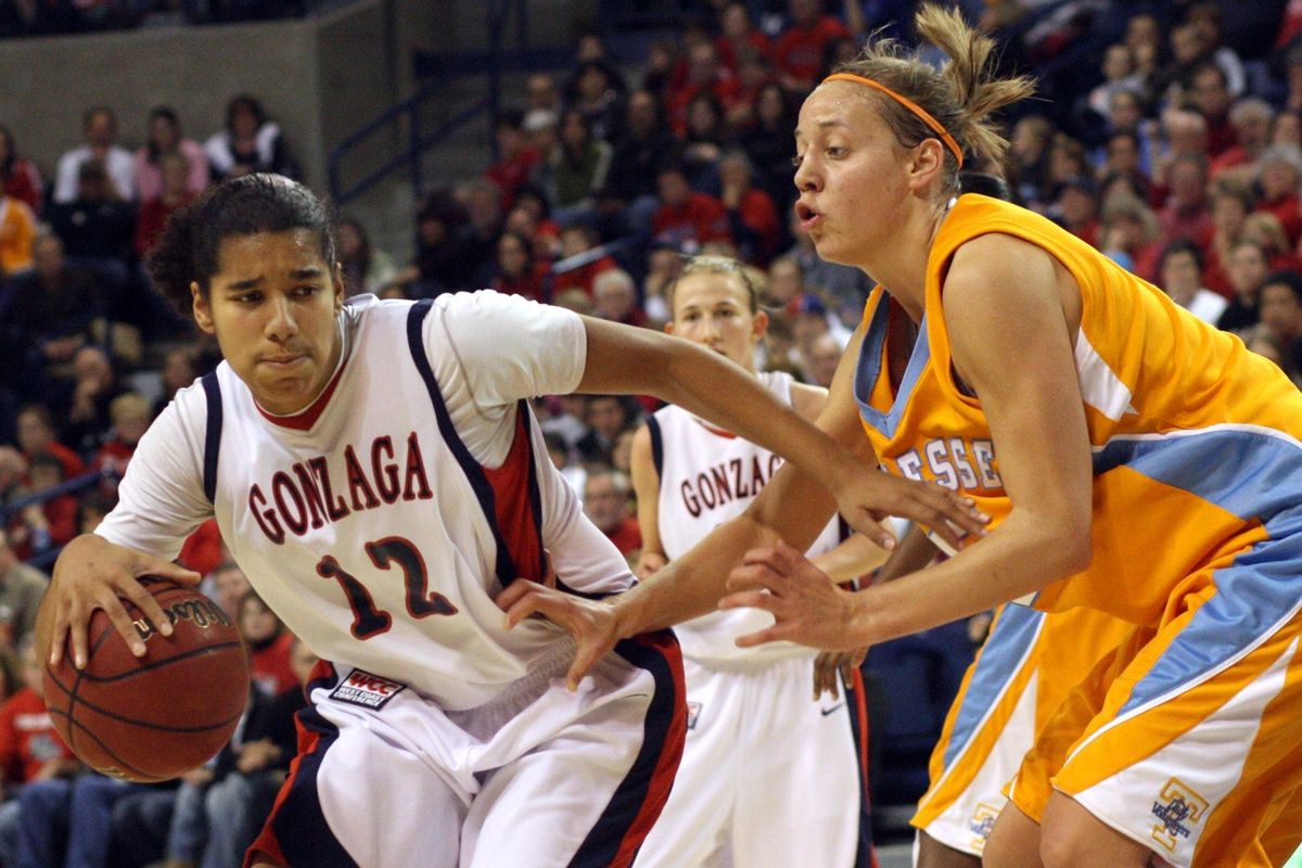 Angie Bjorklund defends Gonzaga’s Vivian Frieson during a 2009 game at McCarthey Athletic Center.  (Spokesman-Review photo archive)