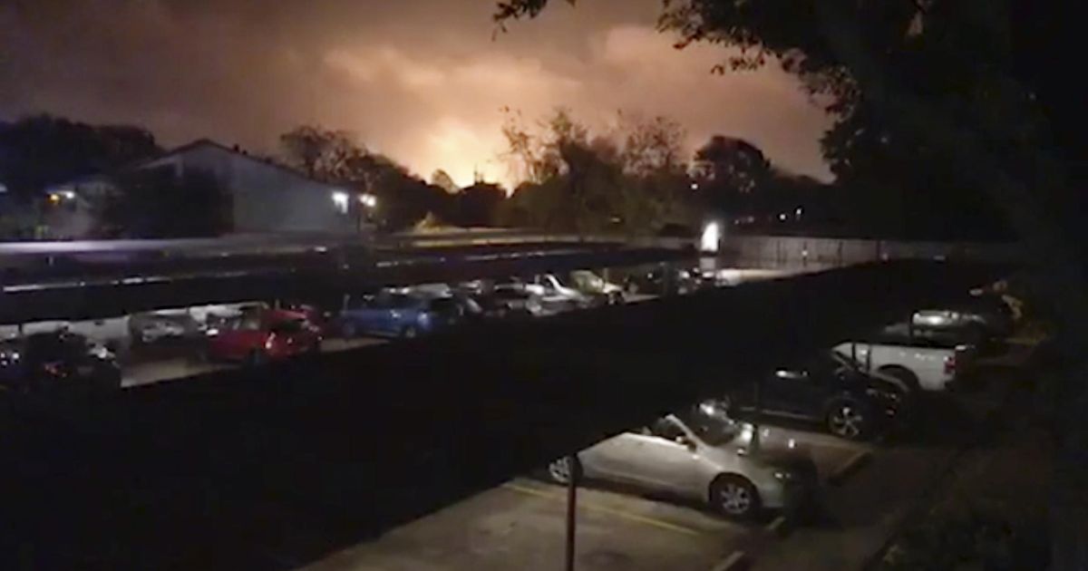 Three injured as Texas plant explosion releases chemical plume | The