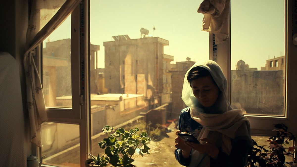 Sharifa Movahidzadeh in the documentary "Bread & Roses."   (Apple TV+)