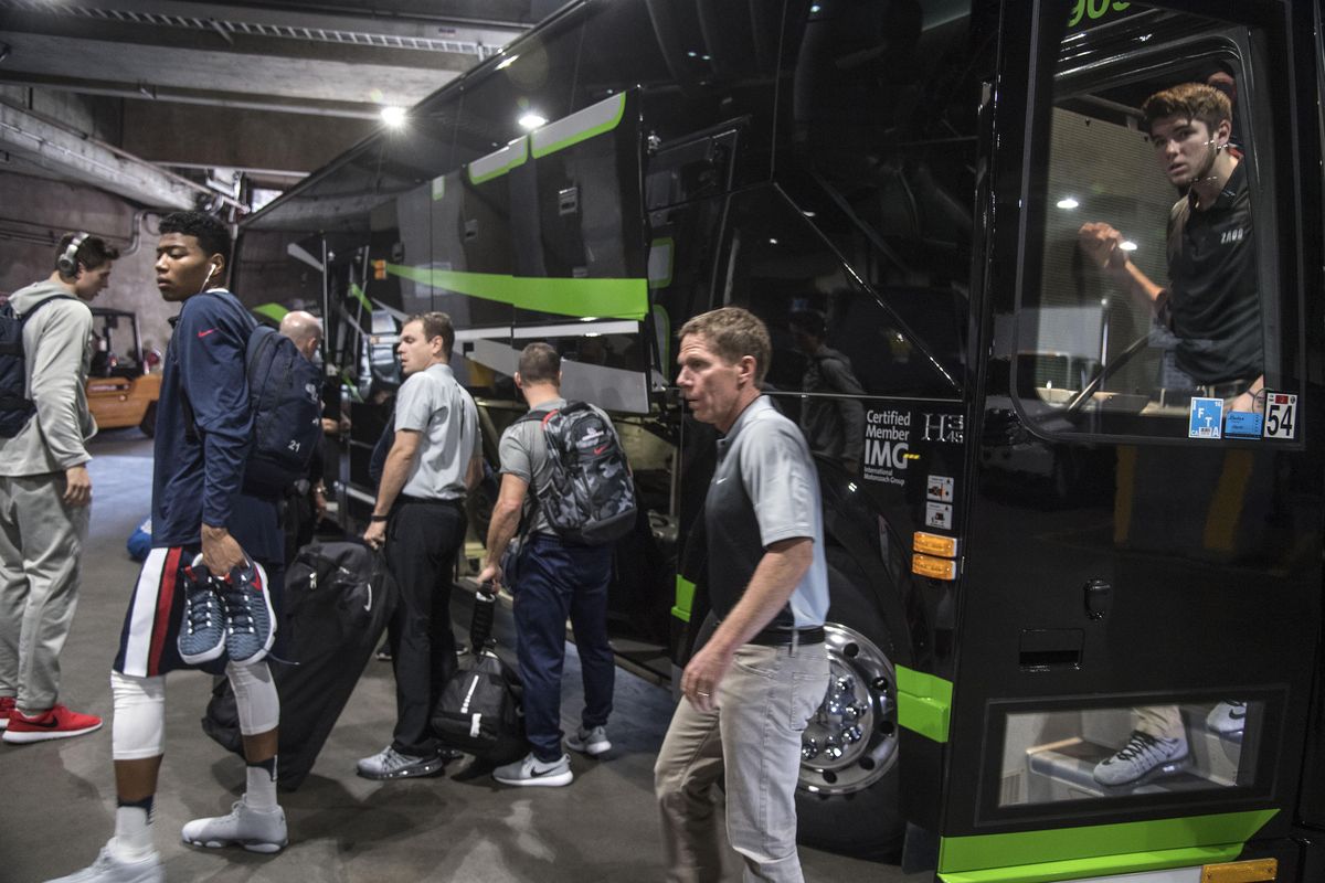 Gonzaga coach Mark Few and his team arrive to play Arizona, Dec. 3, 2016, in the Staples Center. (Dan Pelle / The Spokesman-Review)