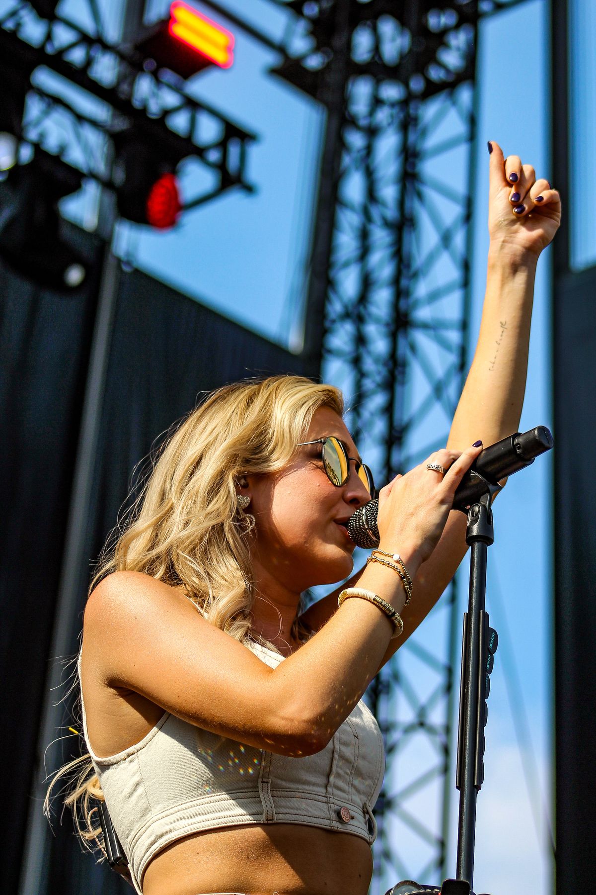 Maddie Font of Maddie & Tae plays Watershed at the Gorge solo.   (Jordan Tolley-Smith/The Spokesman-Review)