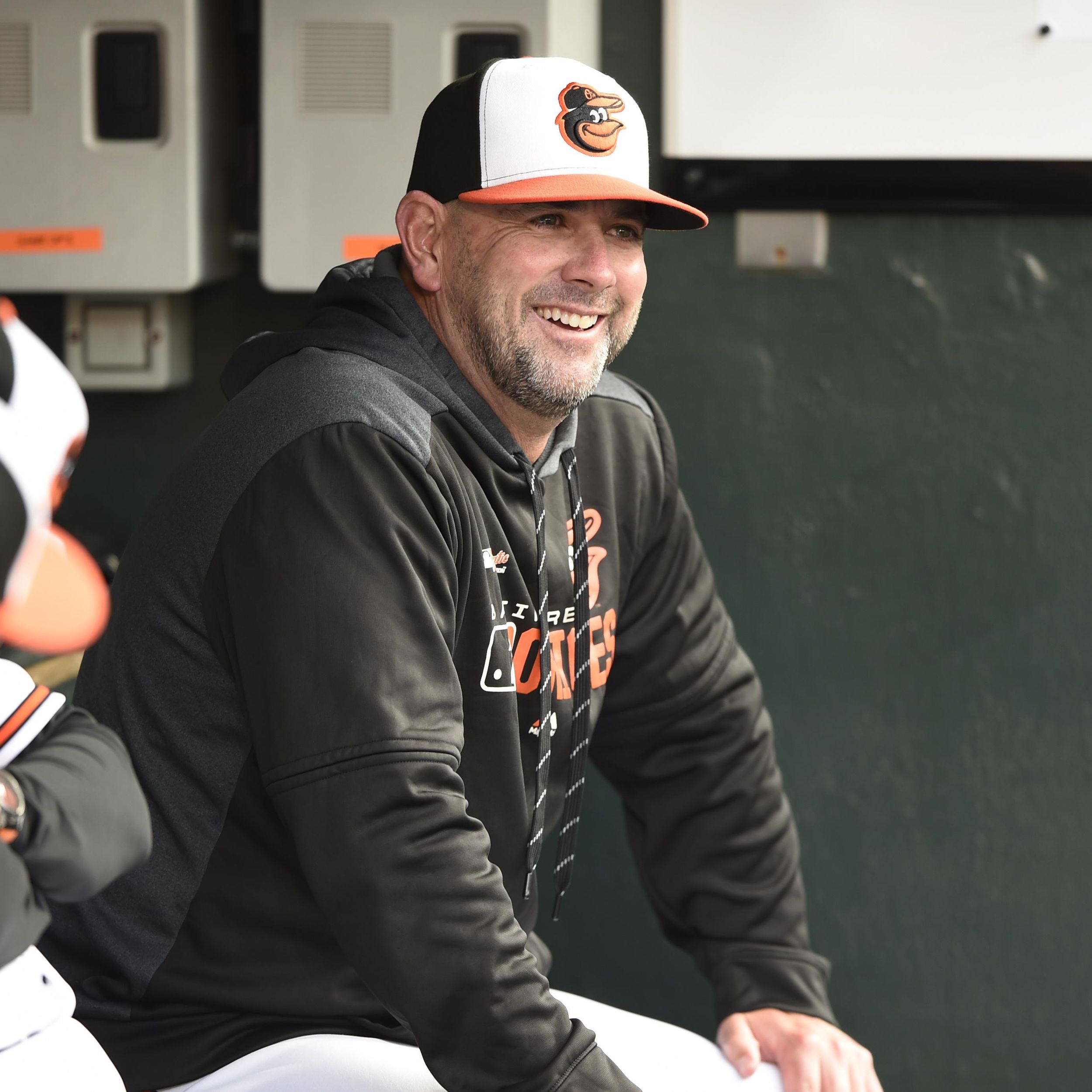 Chris Davis and Brandon Hyde go at each other in the dugout, a