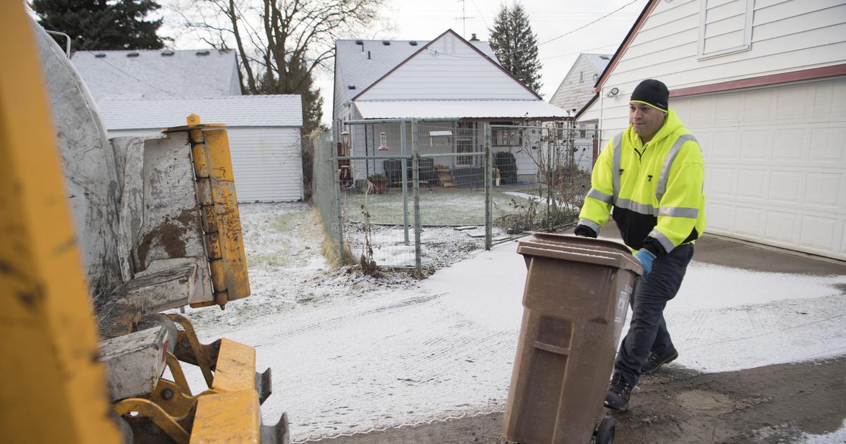 The view from the alley: On the garbage beat with Spokane’s swampers