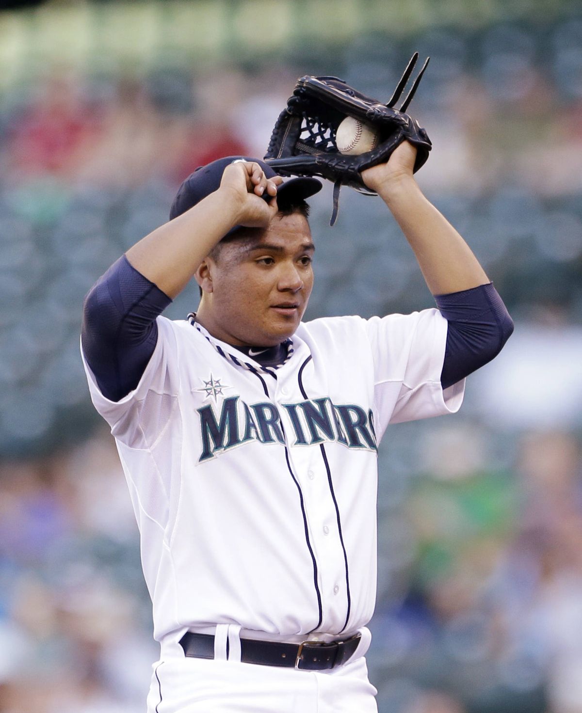 M’s bullpen held up to give Erasmo Ramirez his first win. (Associated Press)