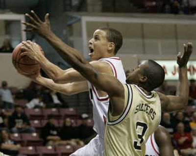 
Davidson's Stephen Curry averages 25.1 points per game.Associated Press
 (Associated Press / The Spokesman-Review)