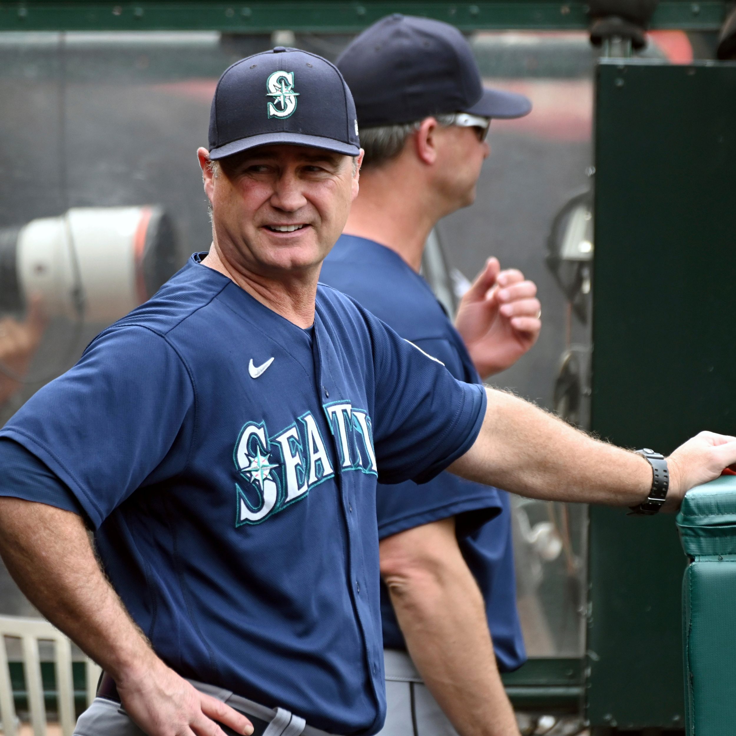 Mariners name Scott Servais as manager 