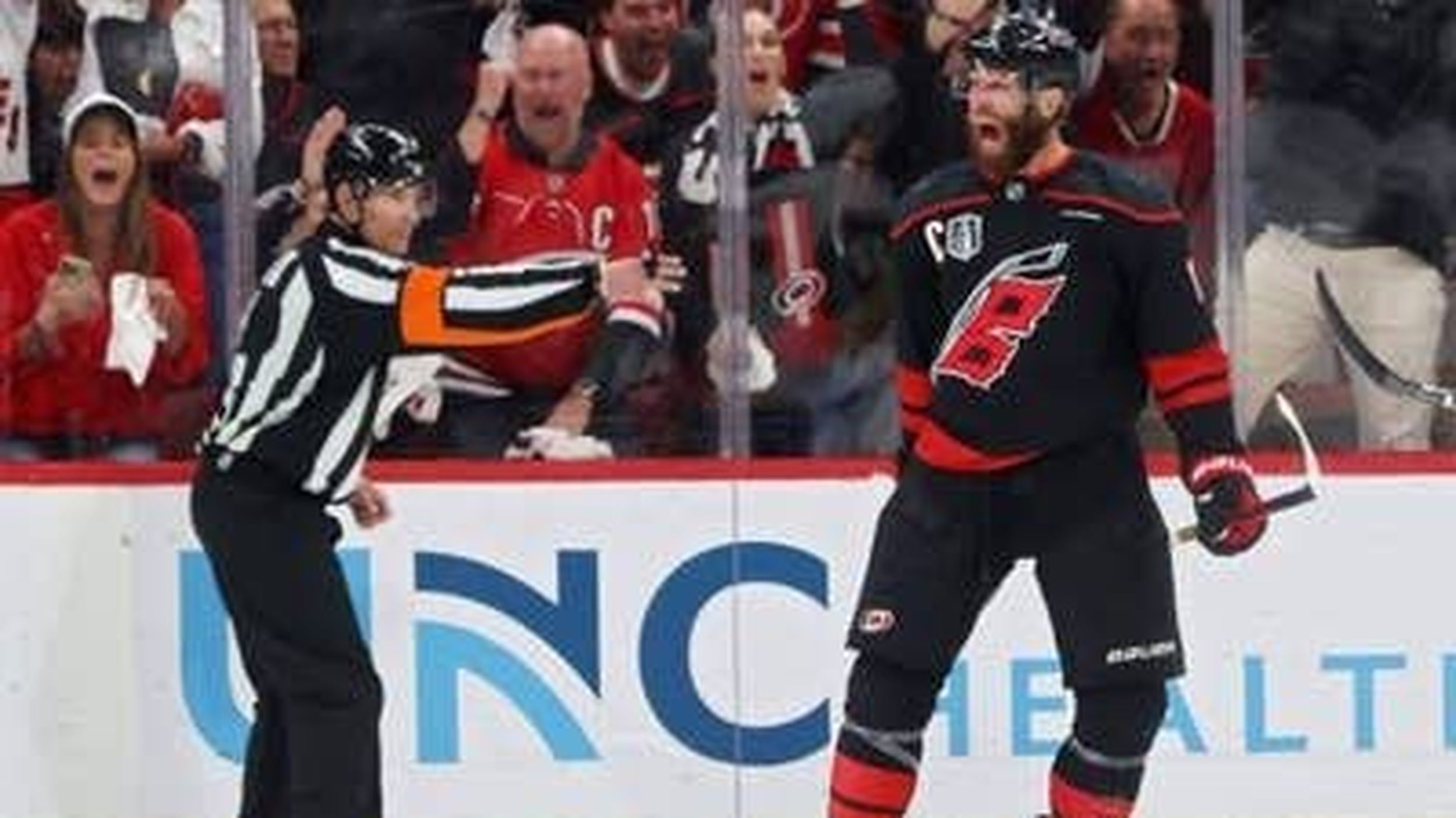 Hurricanes take control in Game 5, push Golden Knights to brink in Stanley Cup Final | Takeaways - Thu, 11 Jun 2026 PST